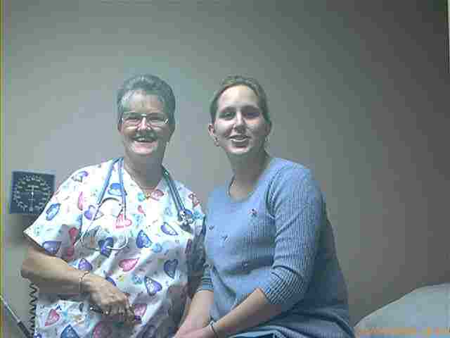 amber with nurse.JPG - 55027 Bytes